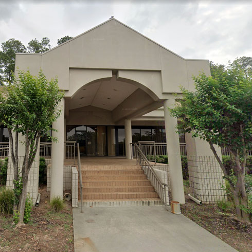 The entrance to the Daphne, Alabama HORNE accounting and business services firm location